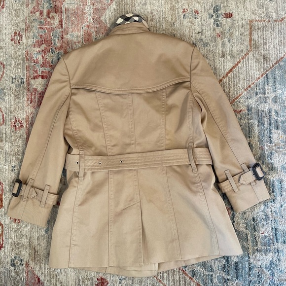 Authentic Burberry Toddler Trench Coat - The Mini Wiltshire 4T England - Picture 12 of 14